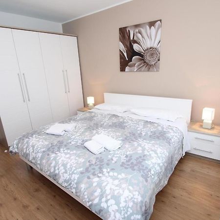 Ondina Apartment Rovinj Bagian luar foto