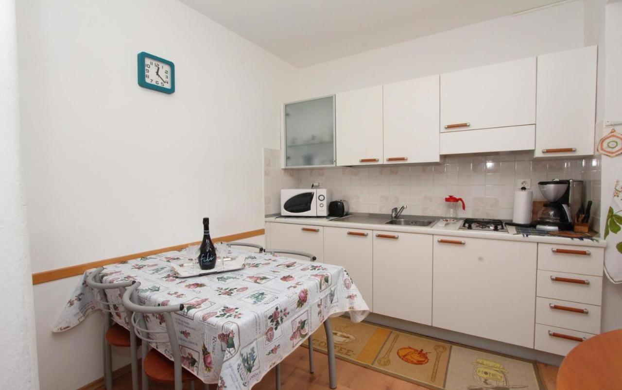 Ondina Apartment Rovinj Bagian luar foto