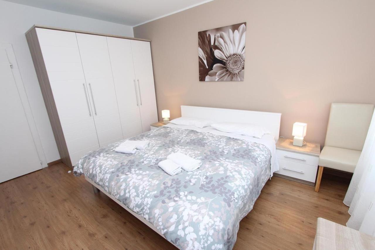 Ondina Apartment Rovinj Bagian luar foto