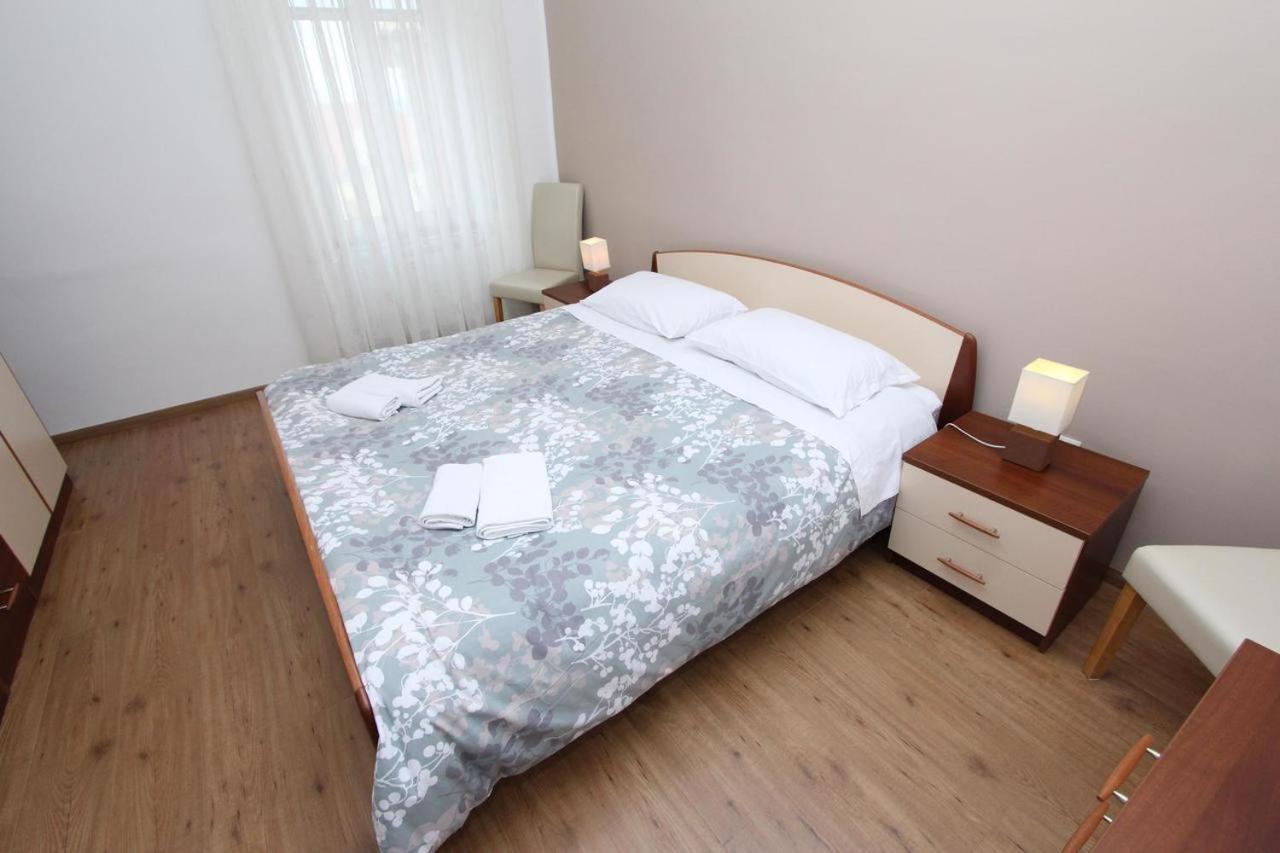 Ondina Apartment Rovinj Bagian luar foto